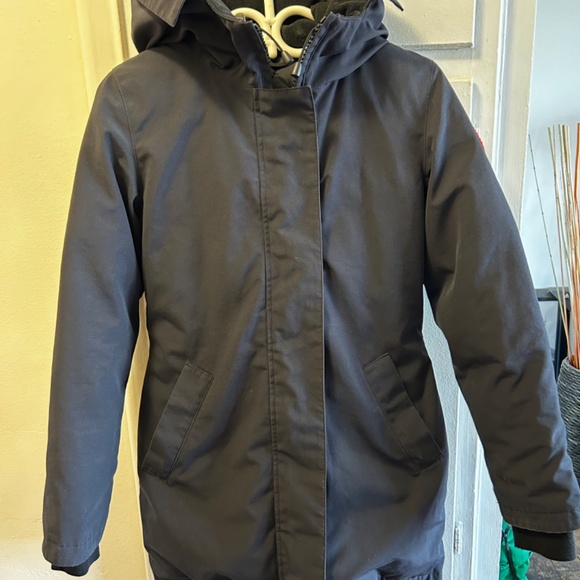 Canada Goose Jacket - Picture 9 of 16